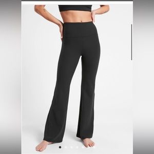 Athleta elation flare pant XL